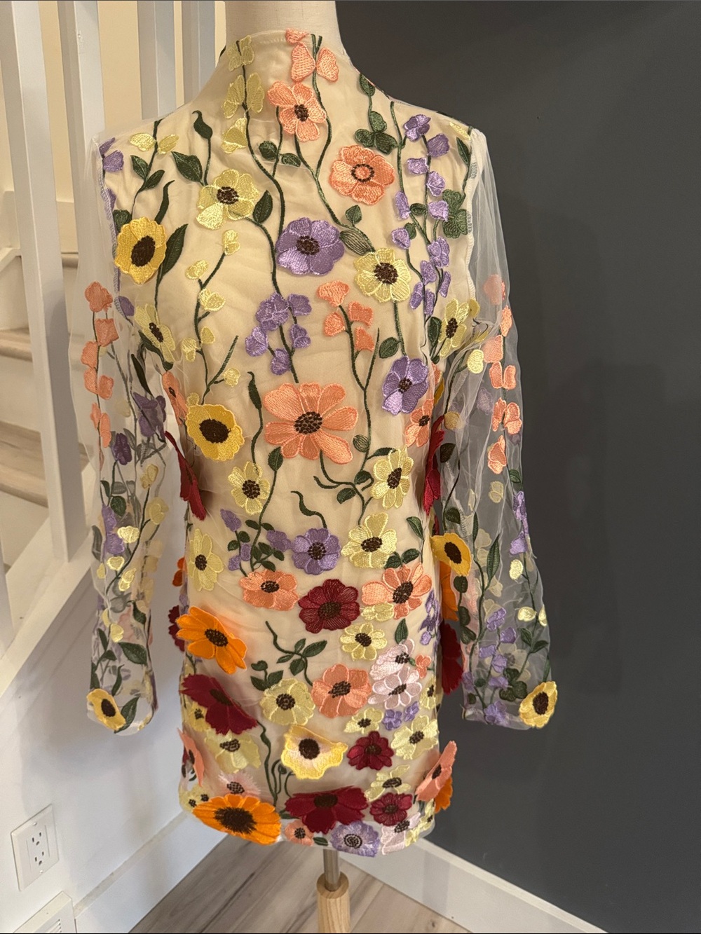 Unique . Sheer with embroidered and 3D flower applique. Vintage. Size L